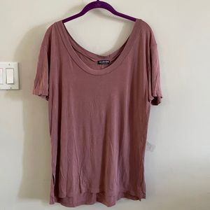 FASHION NOVA • Top